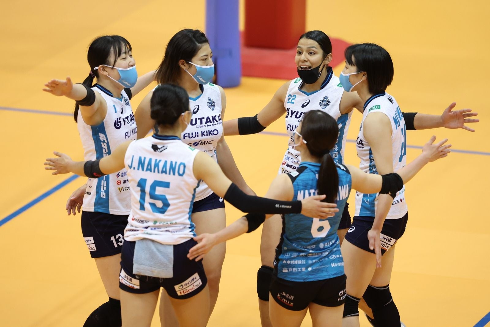 昨日の敗戦から一転ストレートで勝利した浜松　2月20日　対大野石油戦　第1セット