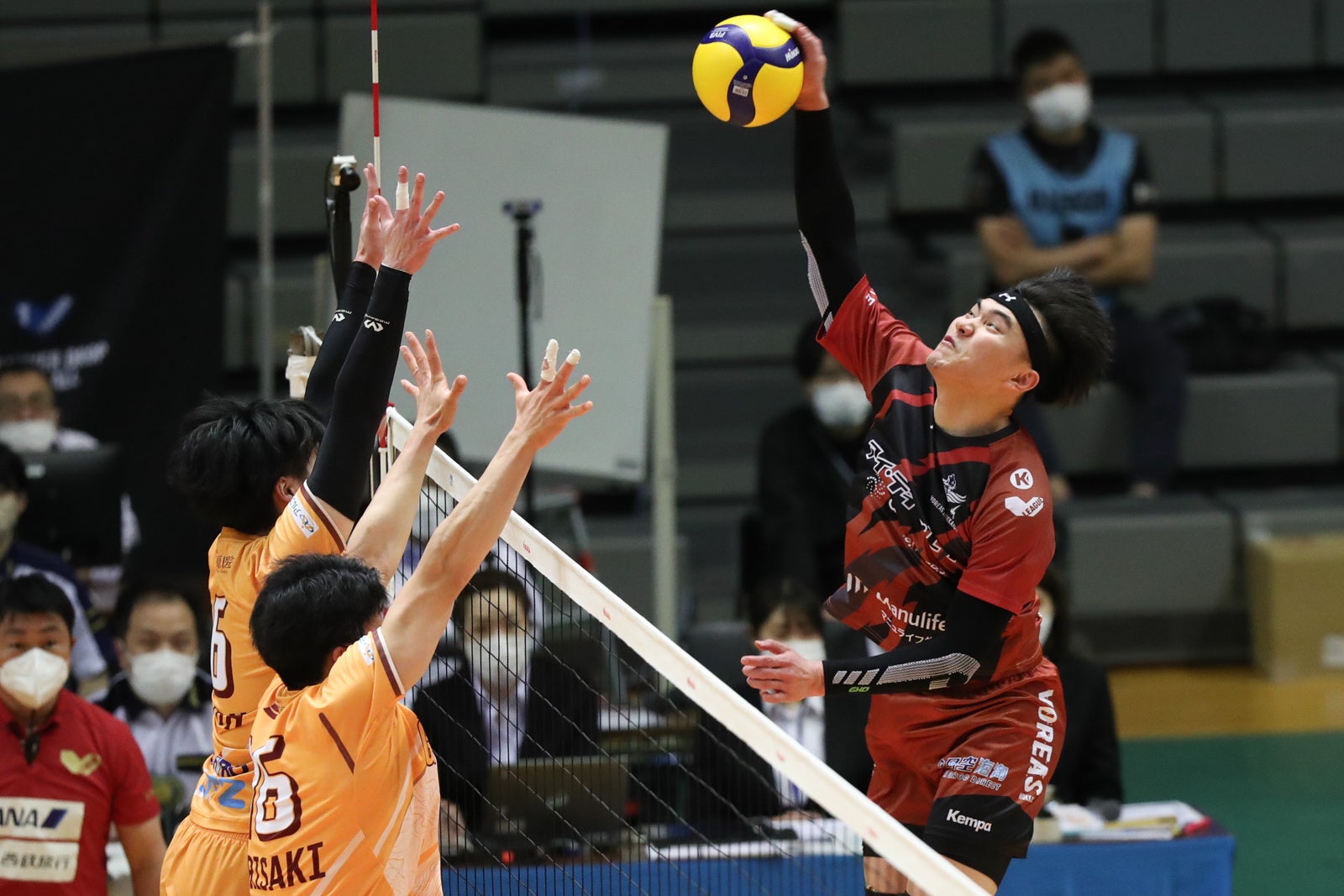 悲願のV１昇格に王手をかけたヴォレアス・ 張育陞のアタック 4月9日 対VC長野戦 第１セット