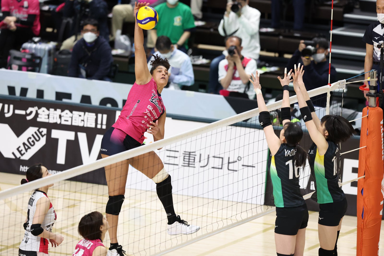 両チームで最多得点を上げ、チームに勝利をもたらした姫路・プラク ,セレステ 4月9日 対群馬銀行戦 第１セット