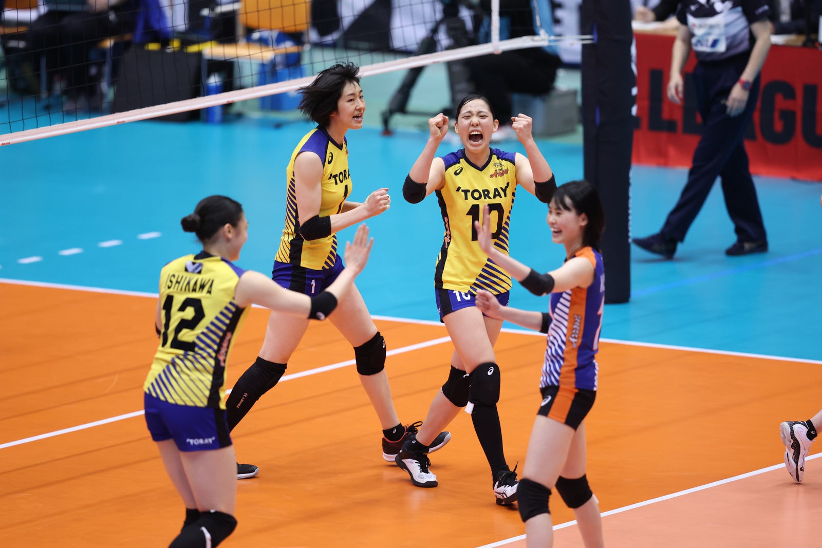 V１女子 第３位となった東レ 4月9日 対久光戦