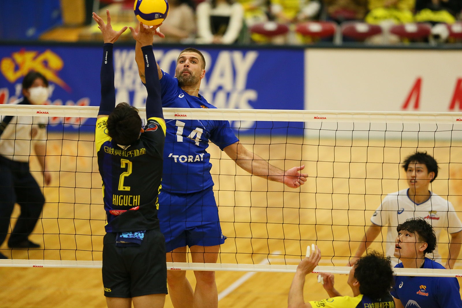 チーム最多24得点と勝利に貢献した東レパダルクリスティアンのアタック 対堺戦 第2セット