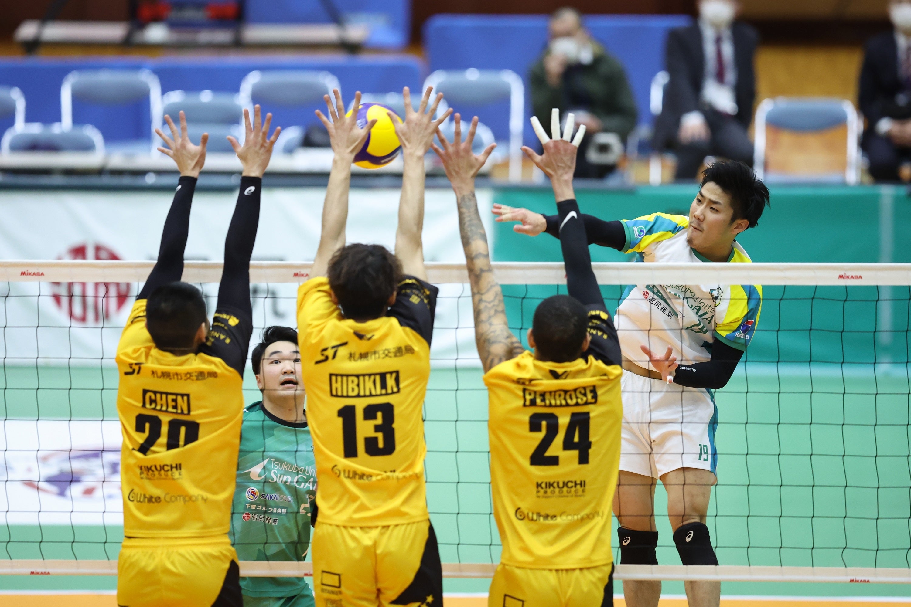 ブロックで7得点をあげたサフィルヴァ 写真は1月8日 対つくば戦