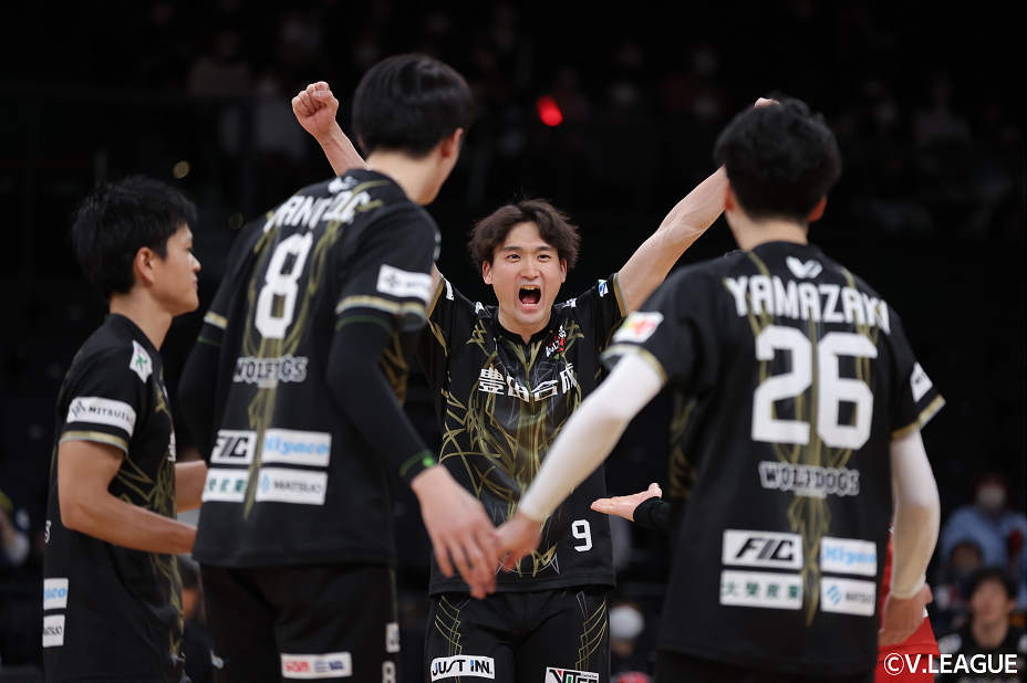 【V1男子】ウルフドッグス名古屋、首位争いを制して2年連続優勝