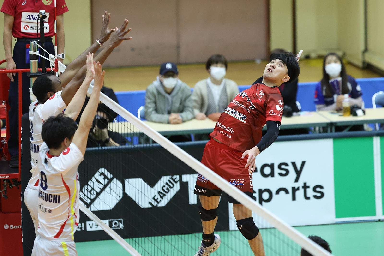 今大会2試合通して大車輪の活躍を果たし昇格の立役者となったヴォレアス・張育陞 対大分三好 第1セット