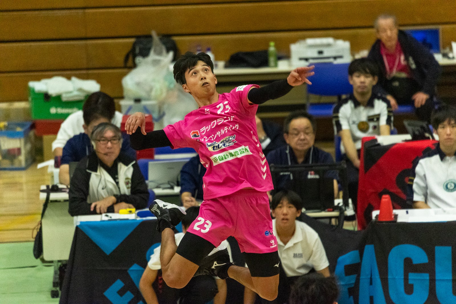 チーム最多30得点をあげ開幕勝利に貢献した埼玉・高偉誠 11月4日 対ヴィアティン戦 第4セット