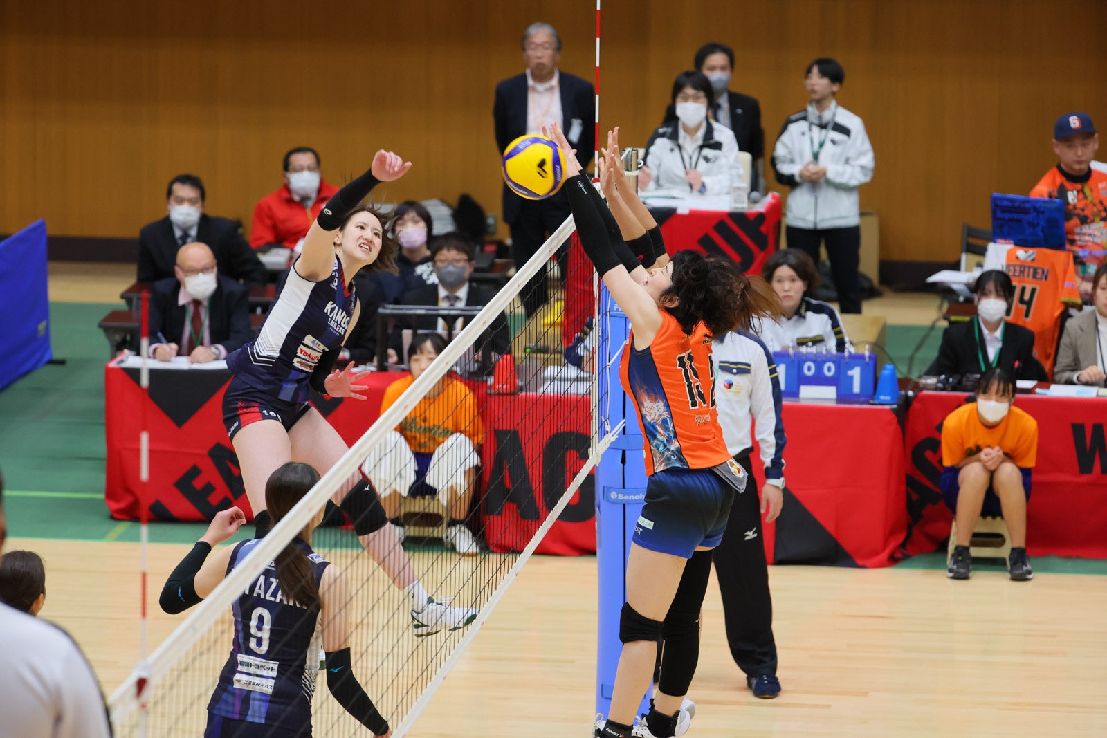 チーム最多得点をあげたカノア湊ひかりのアタック 対ヴィアティン 第1セット