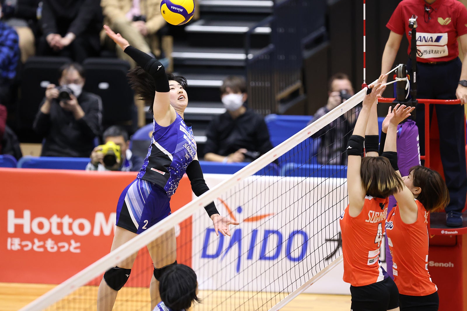 年明けから快調の滑り出しでVOMに選ばれた岡山・佐伯亜魅加のアタック 1月6日 対 アランマーレ戦 第1セット