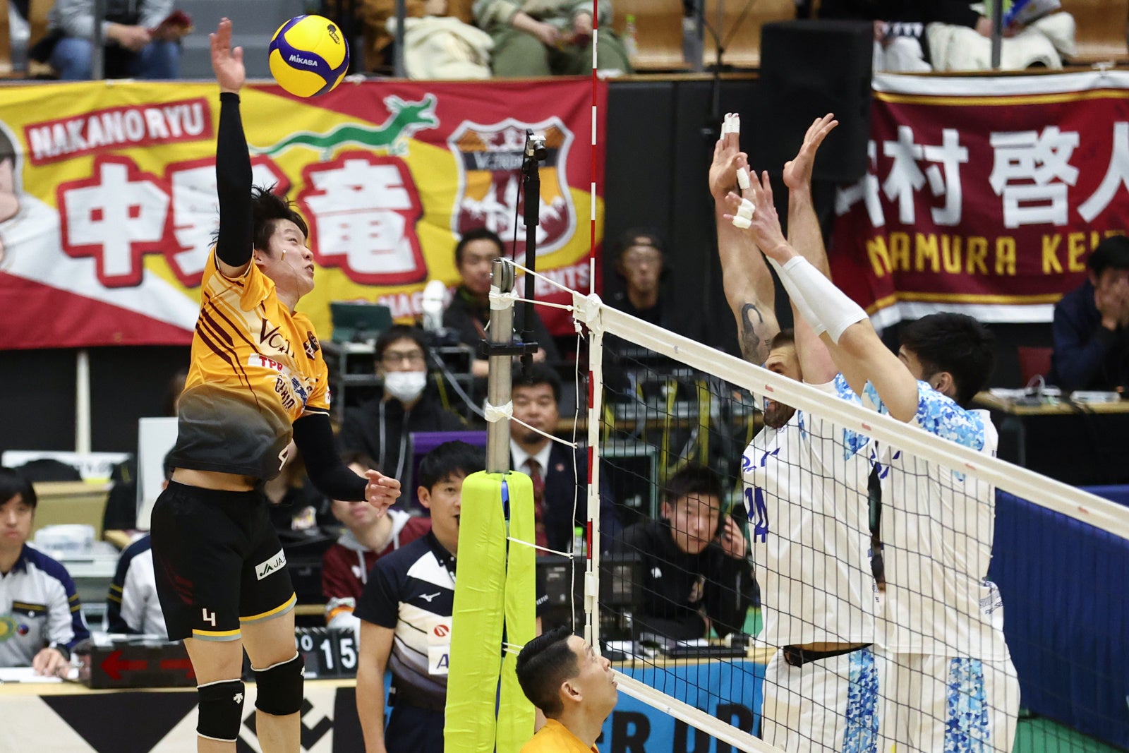 東レをフルセットまで追い込んだVC長野中野竜のスパイク第1セット