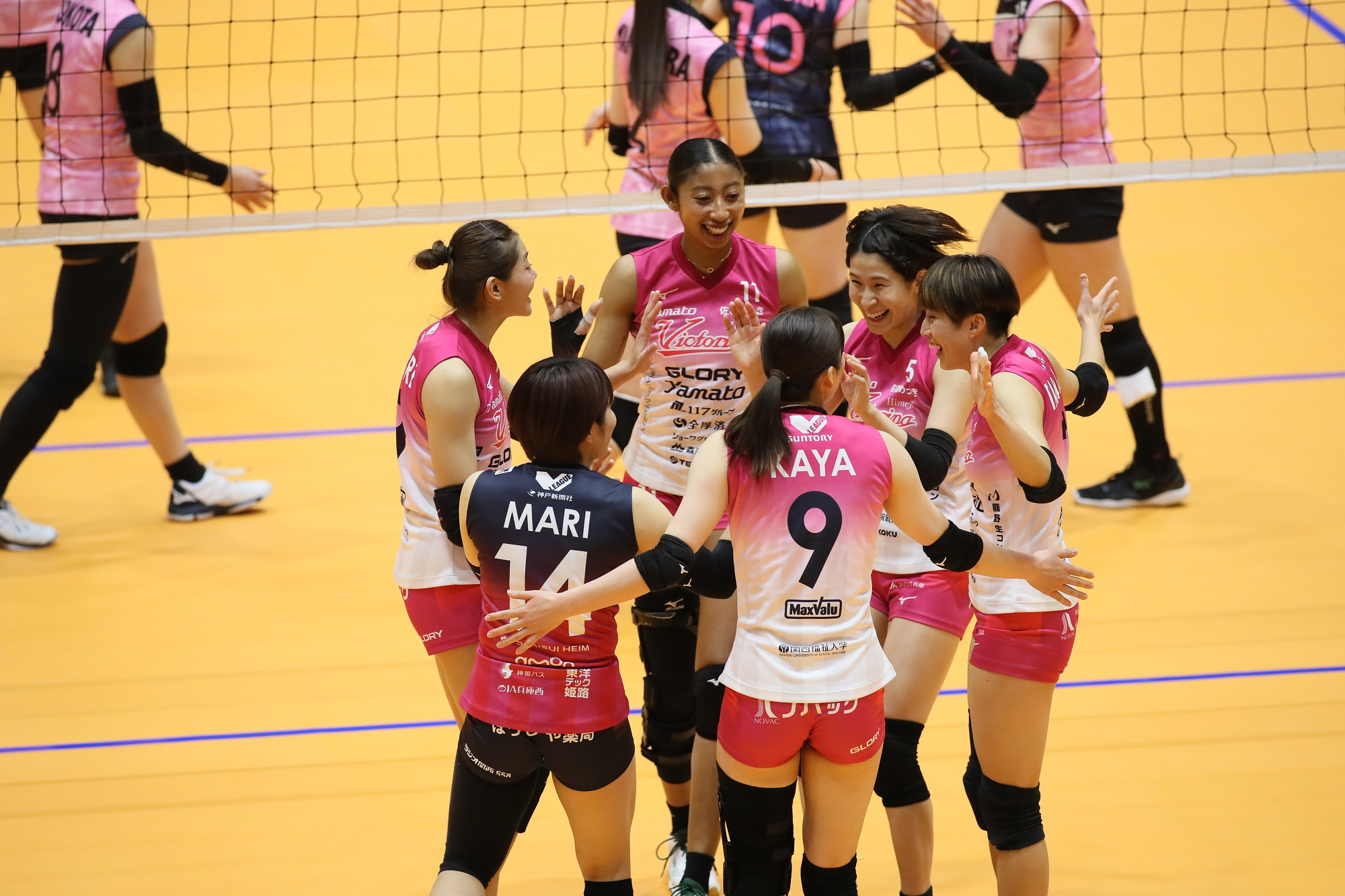 4試合を残し、全勝でV2女子1位を決めた姫路 写真は1月13日対ルートイン