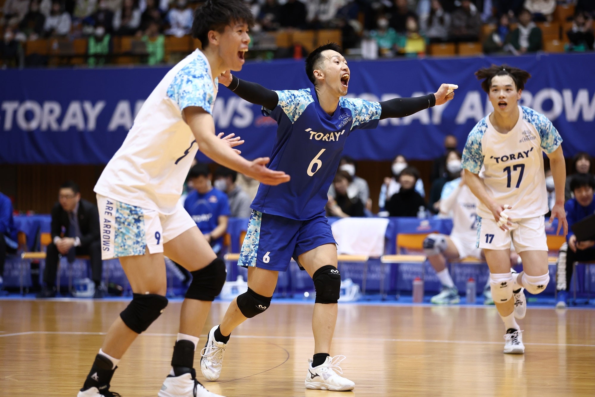 VOMに輝いた東レのベテランリベロ渡辺俊介　写真は2月18日 対JT戦