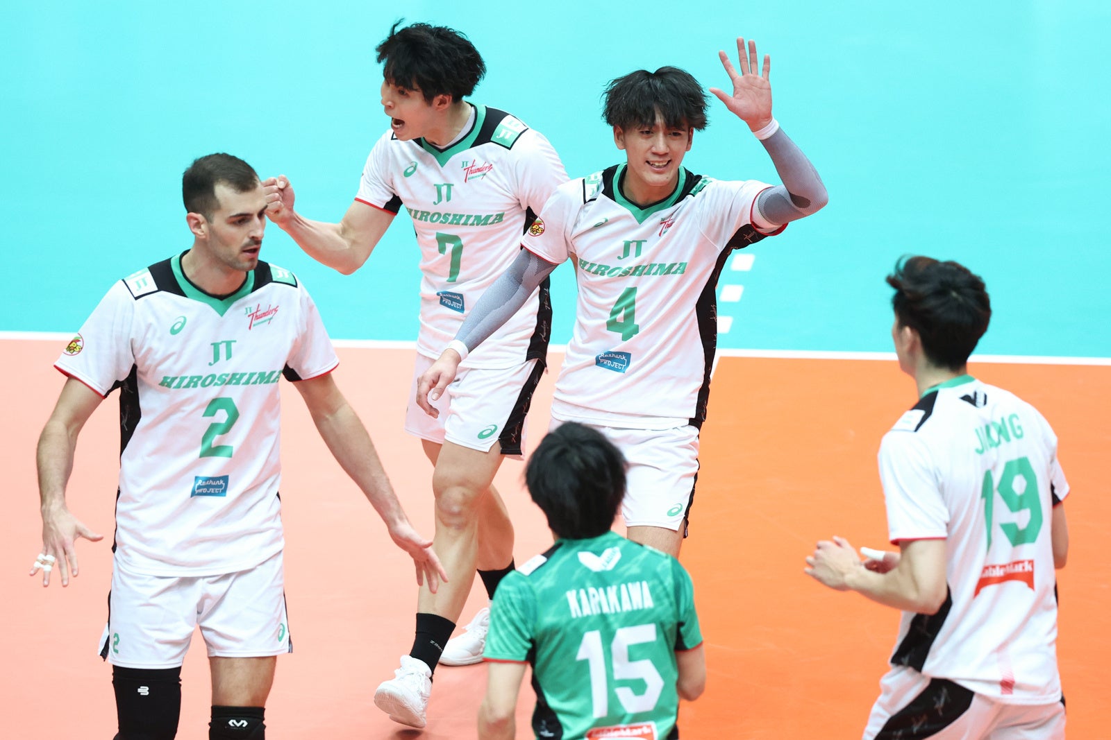Vリーグ セミファイナル 40680-425-