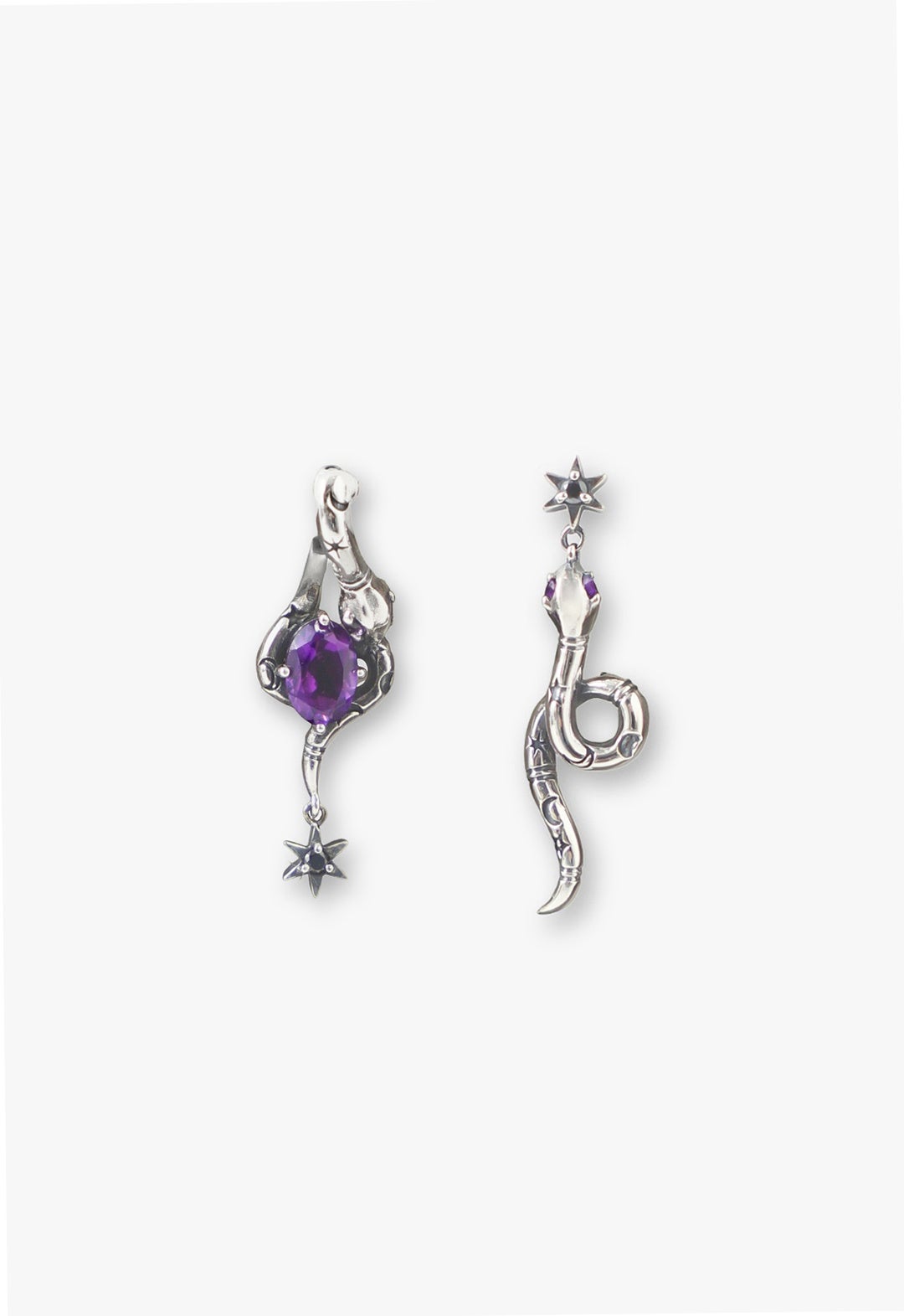 【新品未使用品】ANNA SUI 蛇モチーフ ピアス パープル ANNA SUI】人気のヘビモチーフより新作アクセサリー発売 | 株式