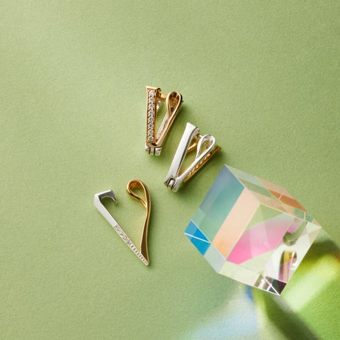 VERMILLIONが新作コレクション『PRISM』を4/24より発売!光の屈折をテーマにした洗練デザインが登場 VERMILLIONが新作コレクション『PRISM』を4/24より発売!光の屈折をテーマにした洗練デザインが登場