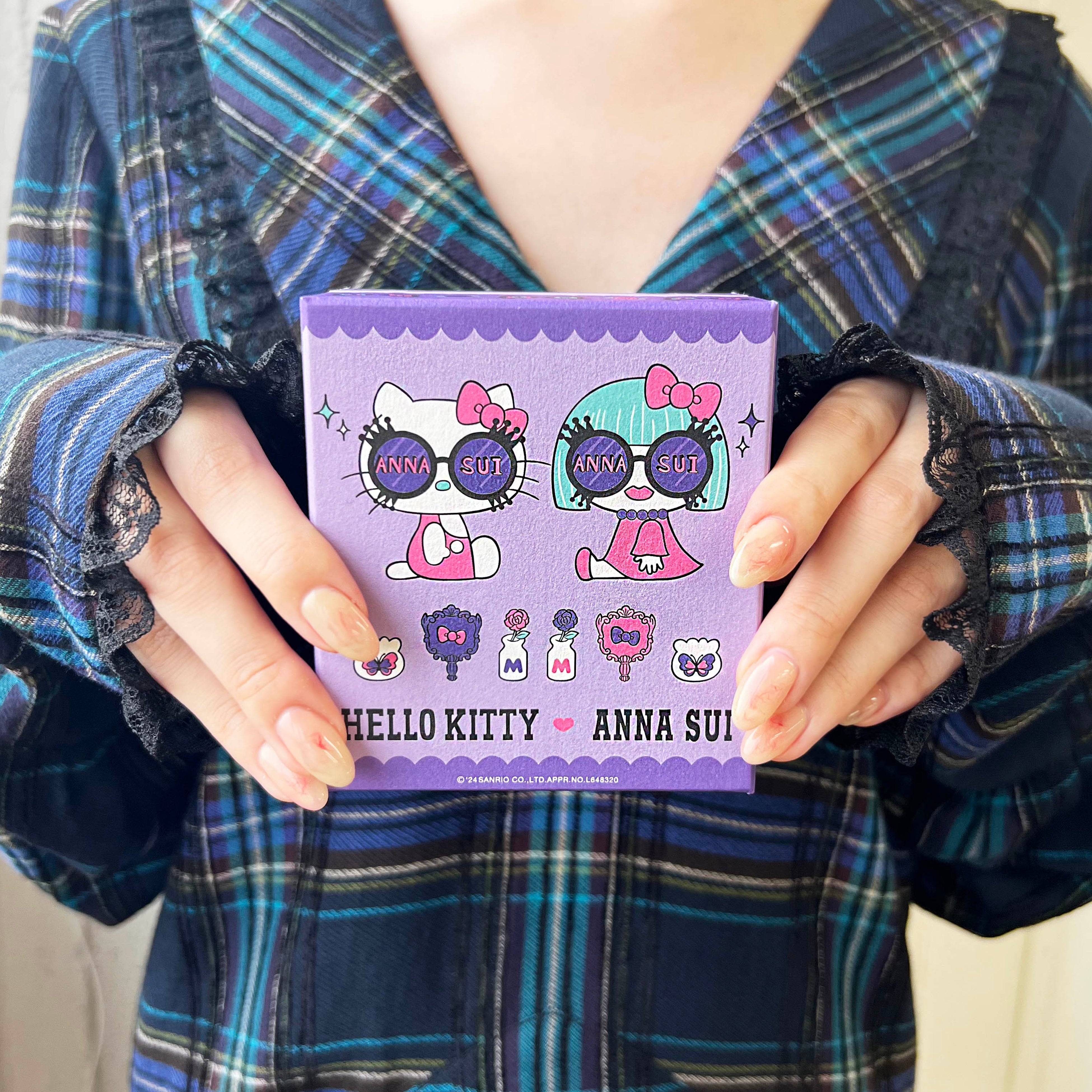 HELLLO KITTY×ANNA SUI コラボレーションアクセサリー発売