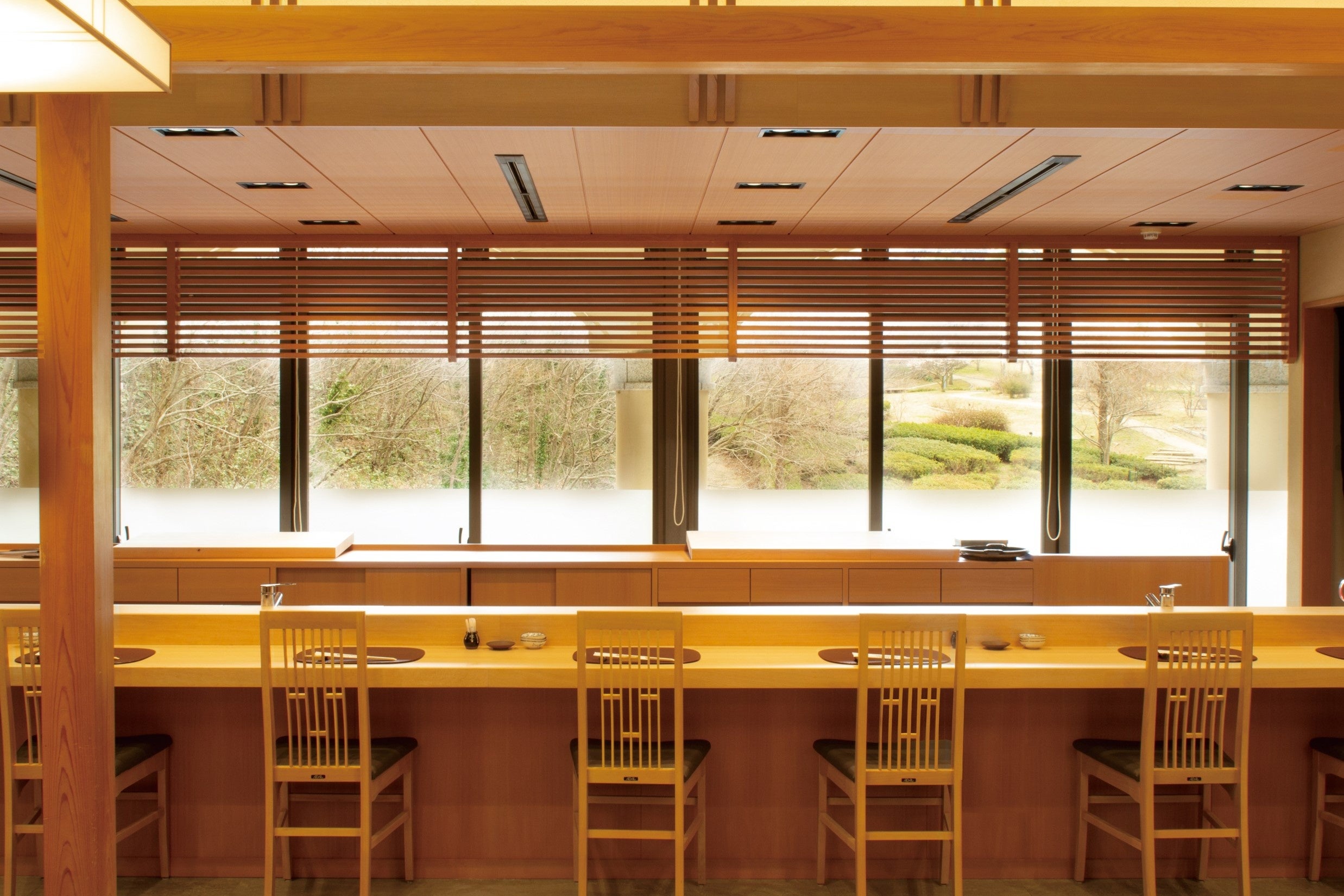 2021年2月リニューアルオープンの店内