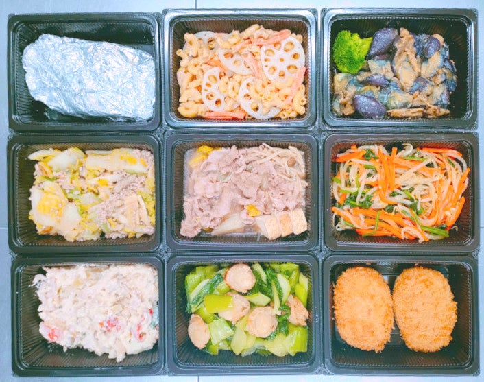 ファミリー週３食プラン９パックの例。他にファミリー週５食プラン（15パック）とおひとり様プラン（５パック）があります。