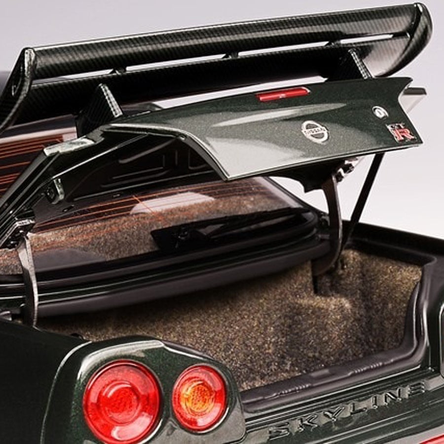 日産スカイライン 1/8スケール 12個セット 勝利のために生まれた伝説の限定車が1/8スケールで復活 週刊