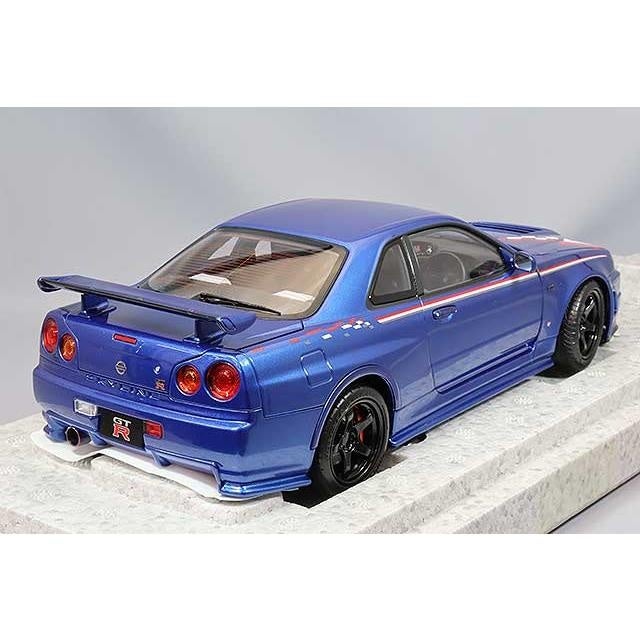 Nissan GT-R 1/18 スケールモデル 青 1/18 Norev Nissan GTR GT-R (Blue) Diecast Car Model - LIVECARMODEL.com