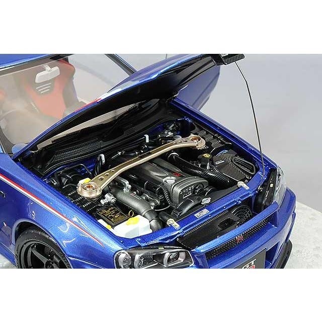 日産スカイライン GT-R (BNR34) の 1/18 スケールミニカーが CAMSHOP