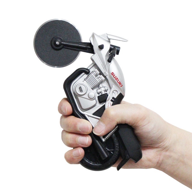 SUZUKIのKATANA型ピザカッター「ピザカッターナ」が「タカシマヤ ゲートタワーモール」に登場!