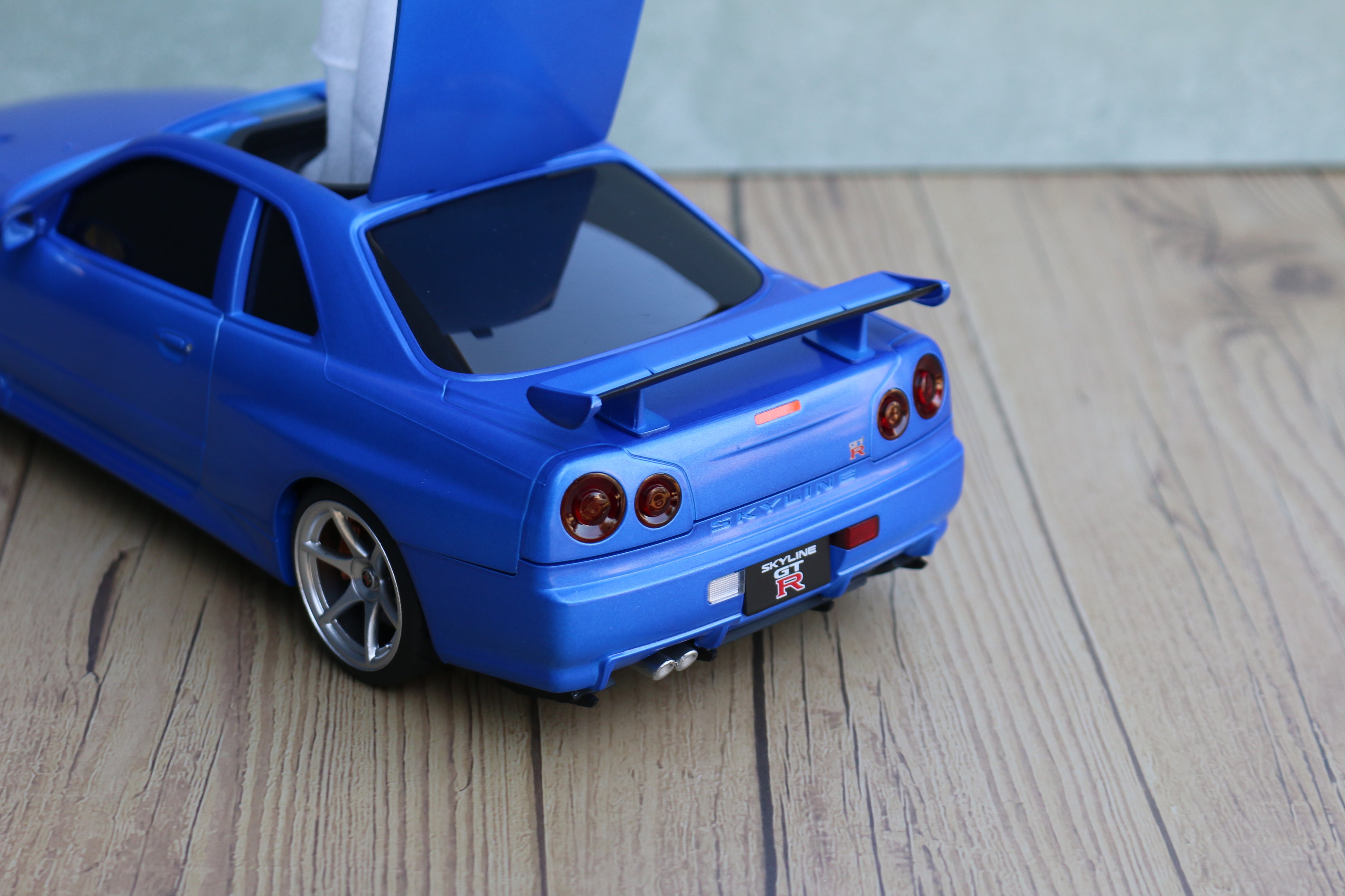スカイライン GT-R (BNR34)型ウェットティッシュケース（ブルー