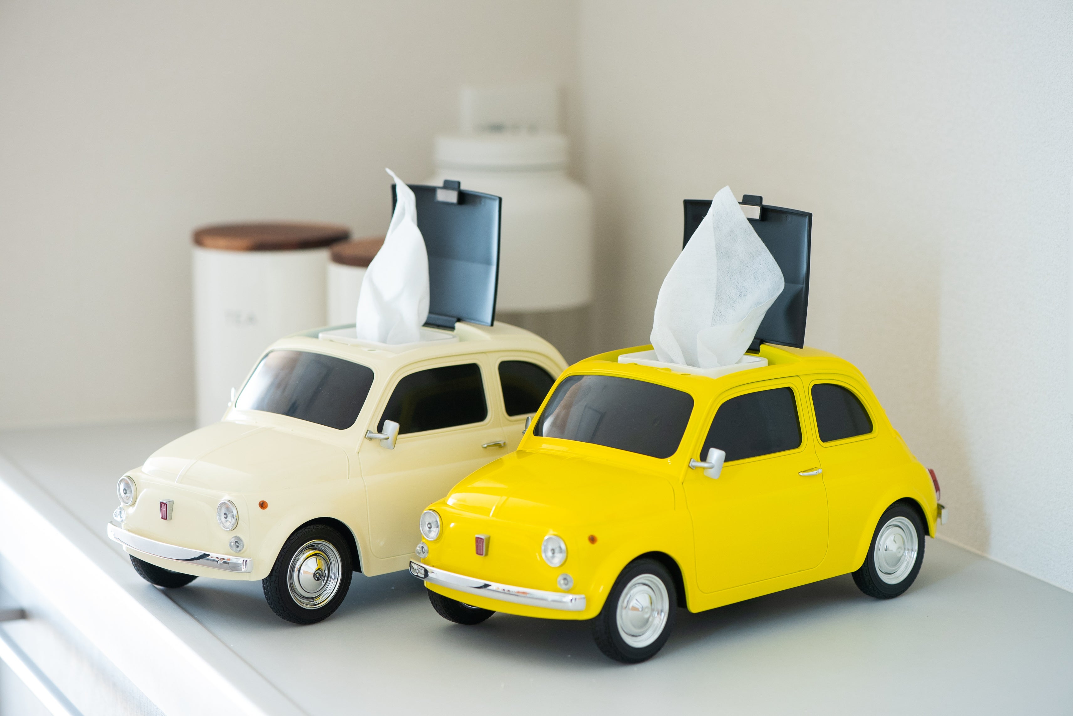 まるでミニカー！『FIAT 型 ティッシュケース』が成田空港に新登場