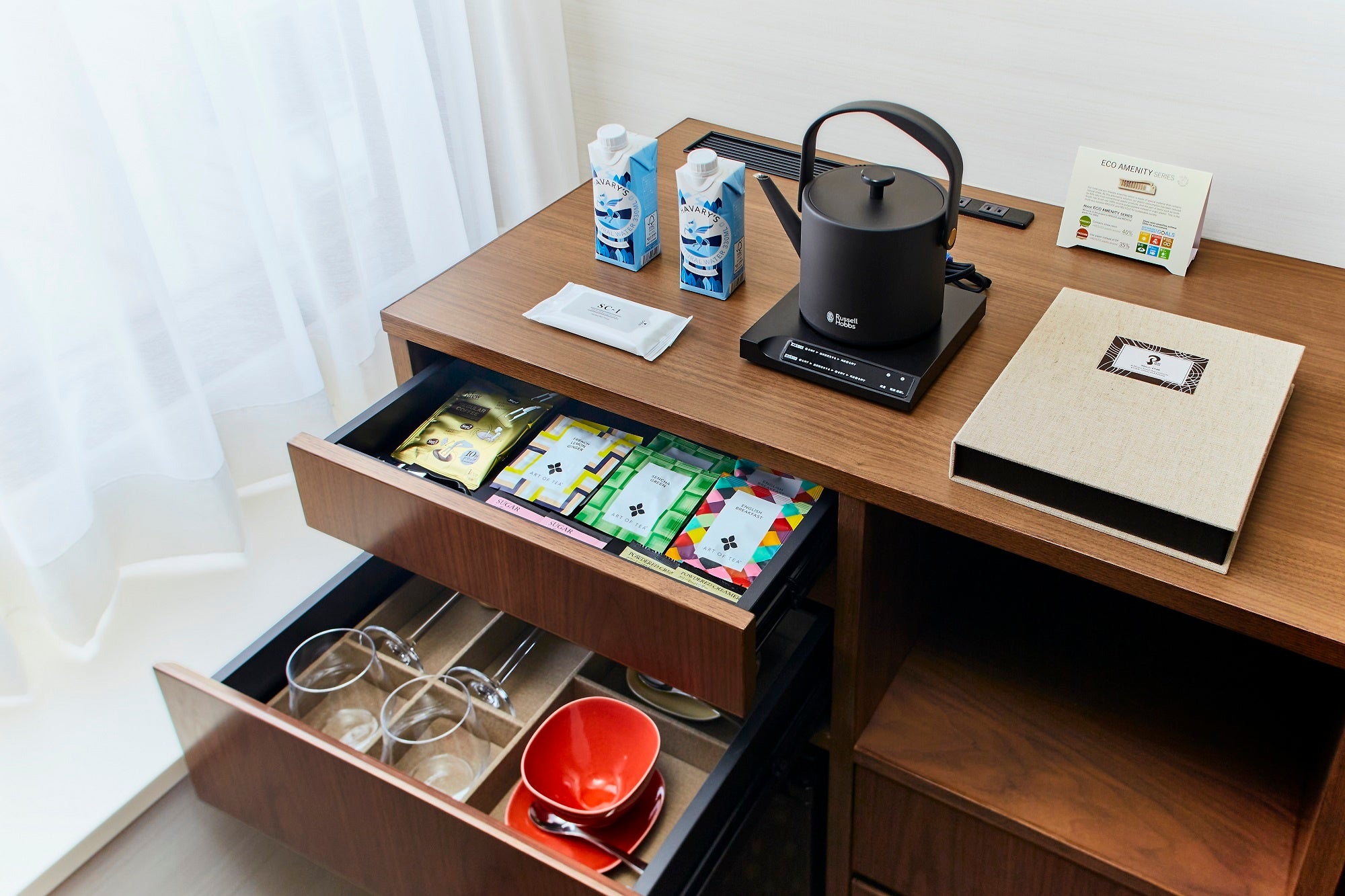 客室のドリンクアメニティ