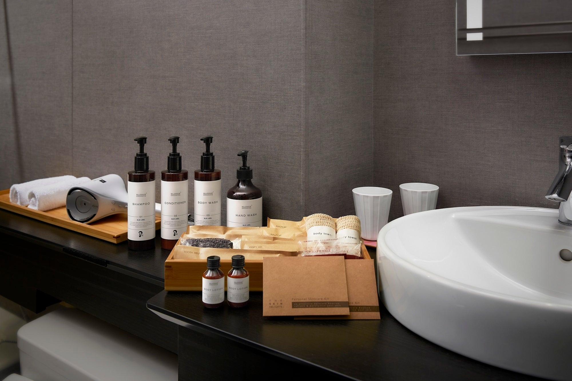 バスルーム一例　環境に配慮したアメニティー