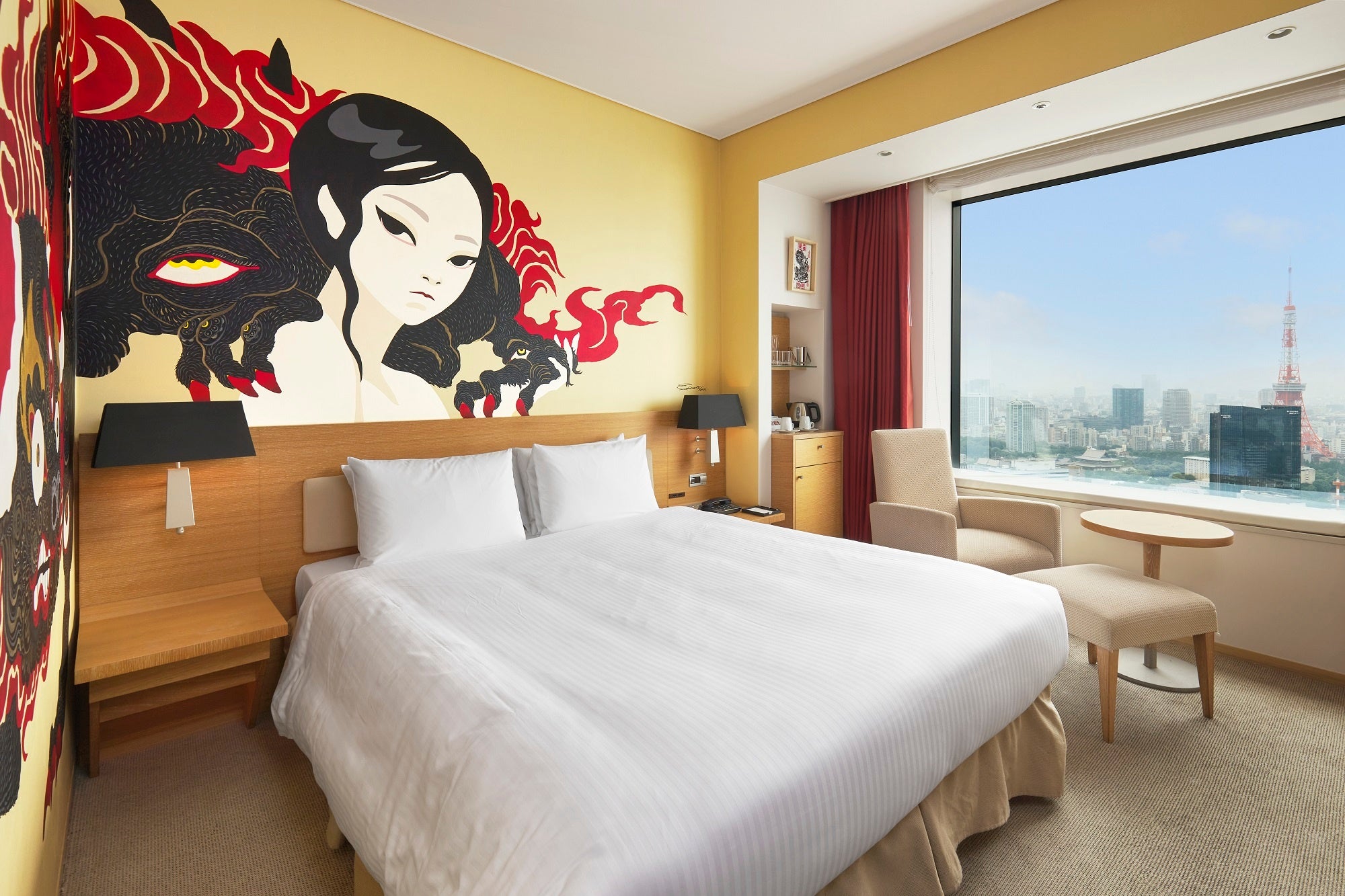 客室が丸ごとアートになっているアーティストルーム 写真は「白沢」（制作︓feebee）