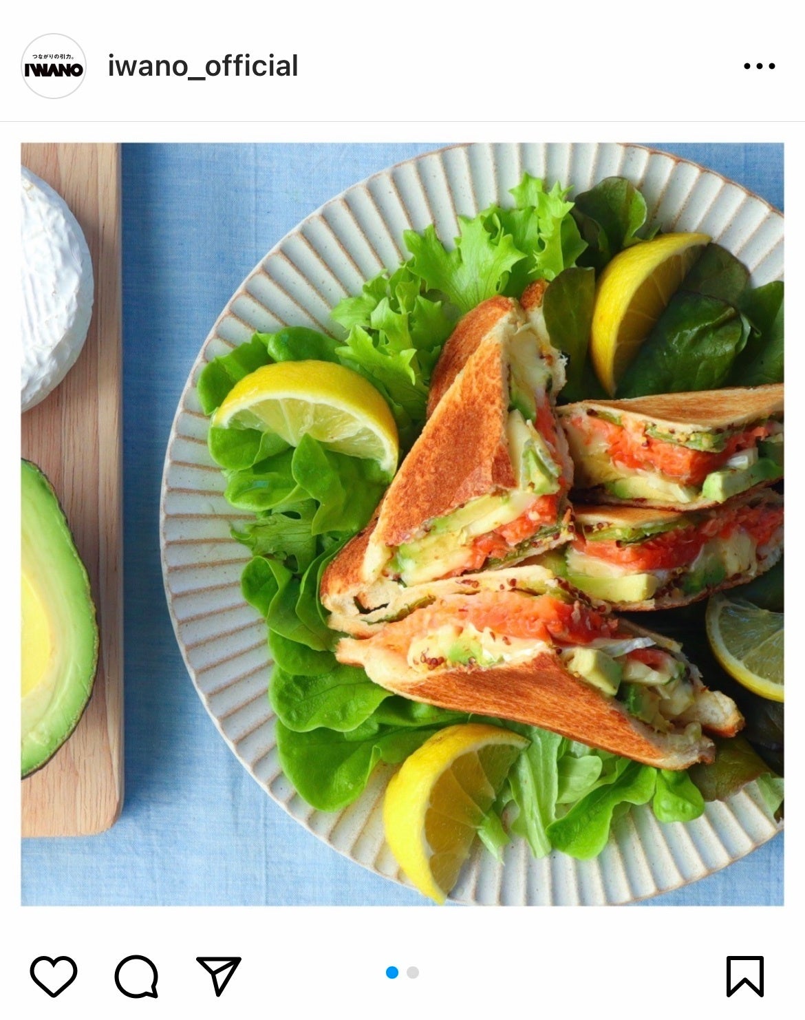 サーモン・アボカド・カマンベールのホットサンド