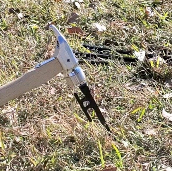 ペグダウンで高さ調整自由自在