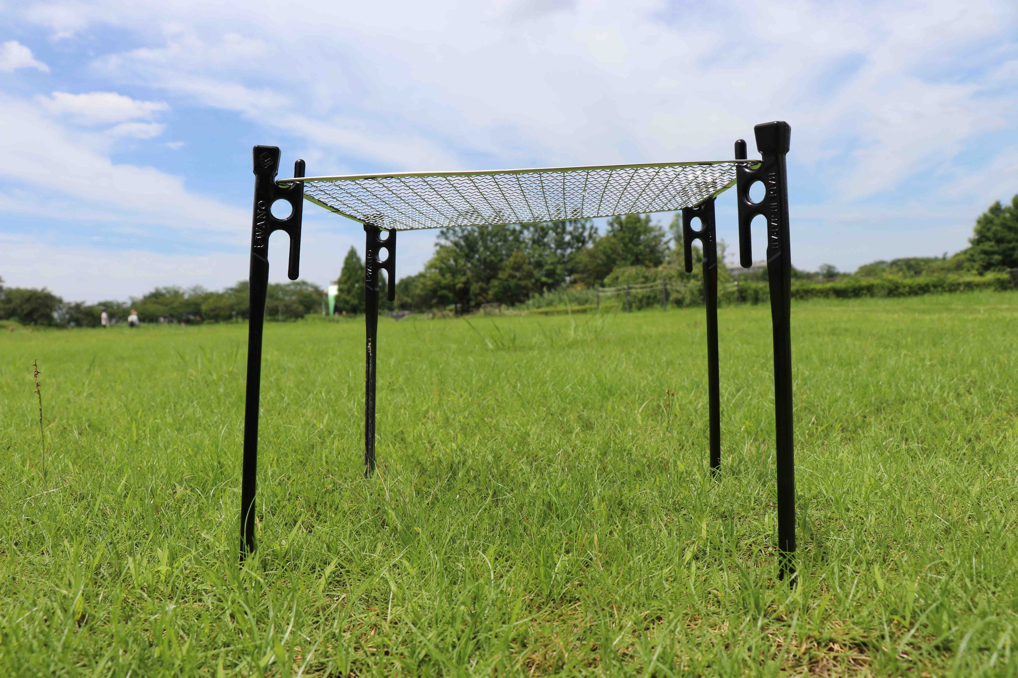 ペグダウンで高さ調整自由自在