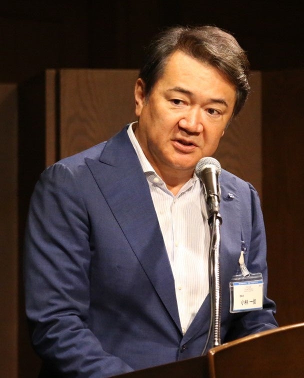 小林 一俊　理事長