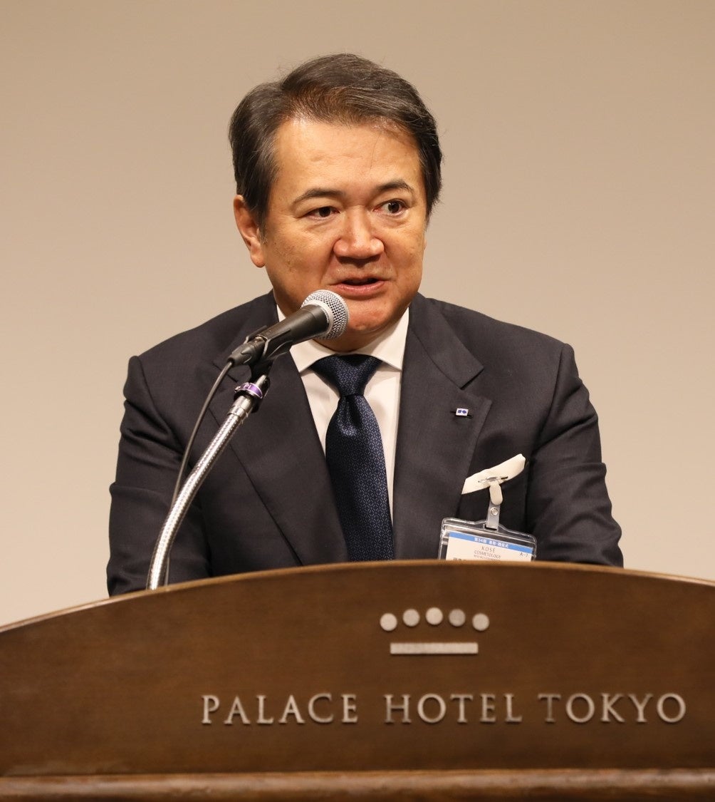 小林 一俊 理事長