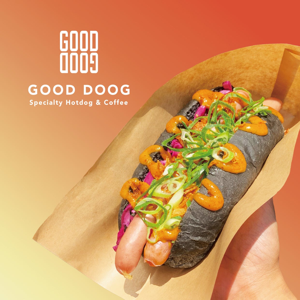 GOOD DOOG ダシ香るスパイスカレーソース&九条ネギのHOTDOG (税込650円)