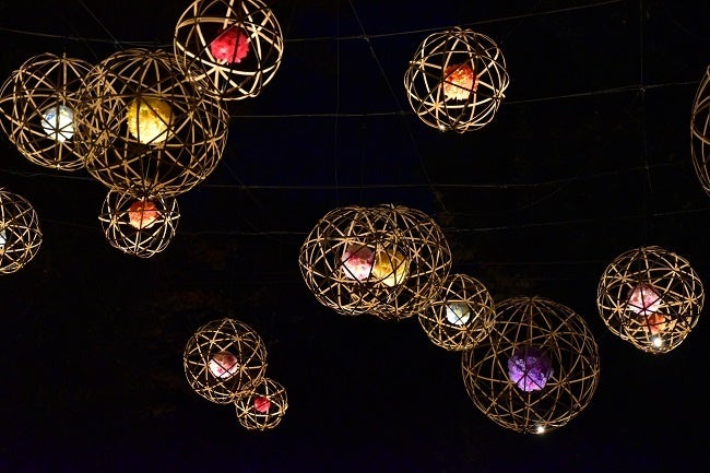 竹毬フラワーシャンデリア(昨年の様子)