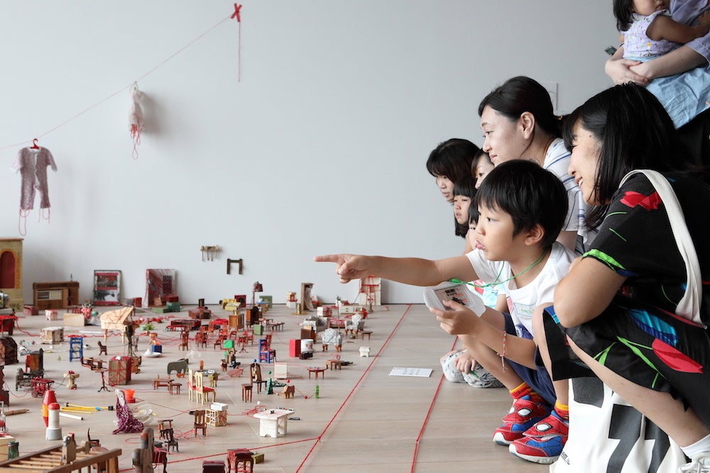 AIT×企業 美術鑑賞プログラム「塩田千春展：魂がふるえる」（森美術館、2019） Photo by Yukiko Koshima