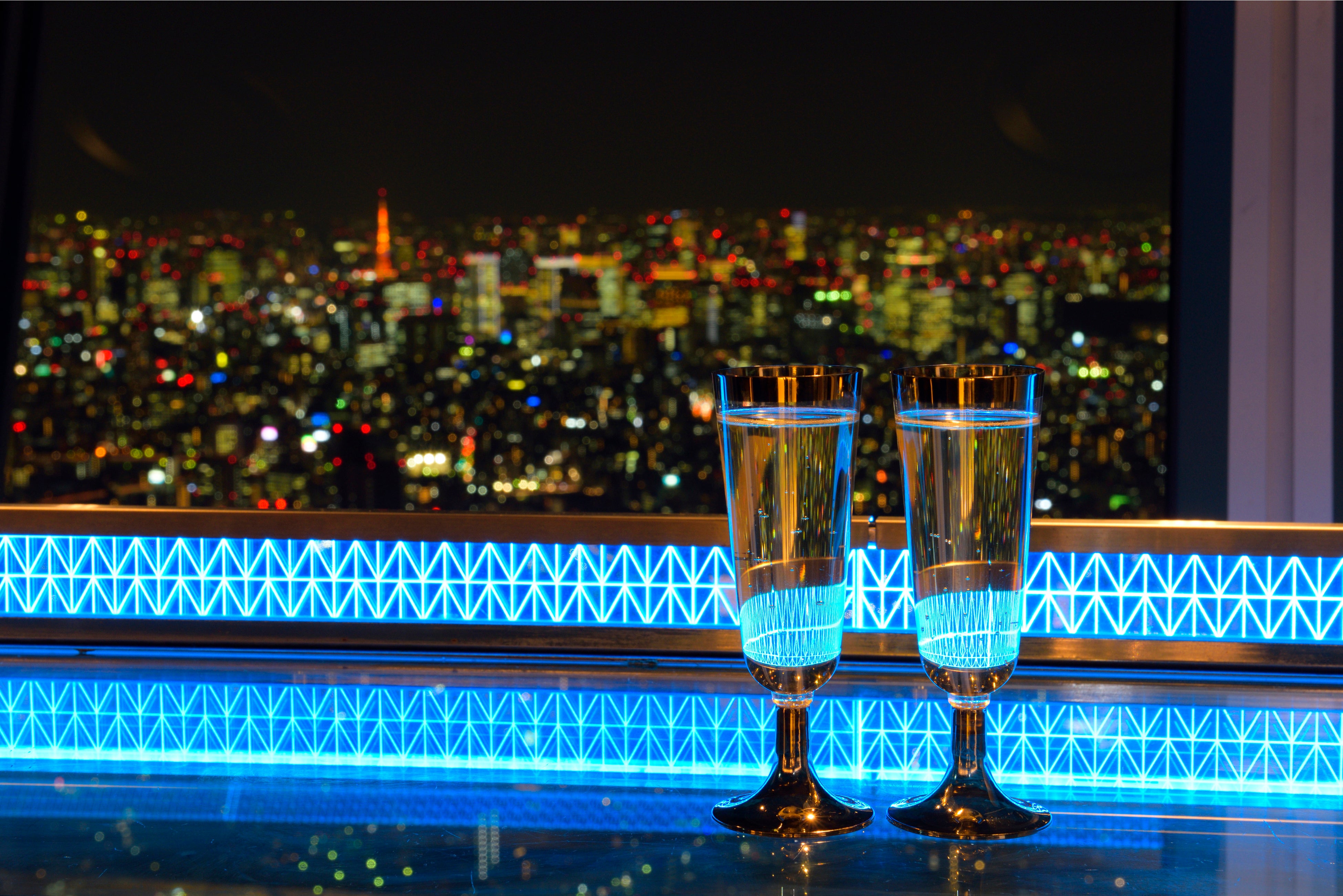 「SKYTREE CAFE」フロア３４０　©TOKYO-SKYTREE