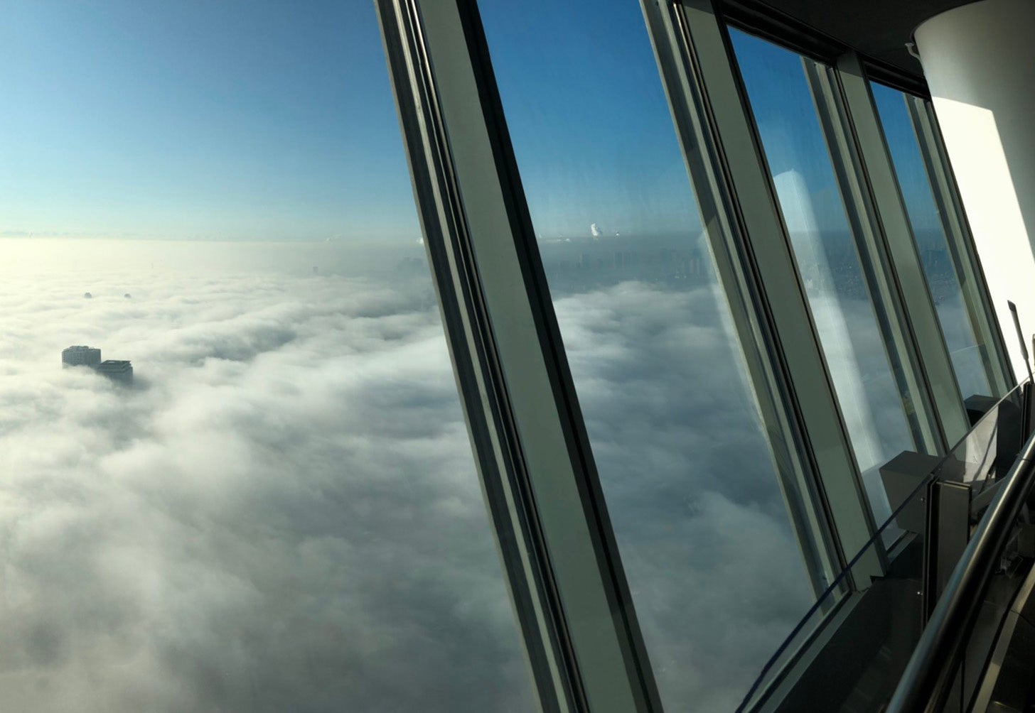 雨の日はカフェの商品がおトクに 東京スカイツリー R 雨の日サービス が期間限定でスタート 東京スカイツリータウンのプレスリリース