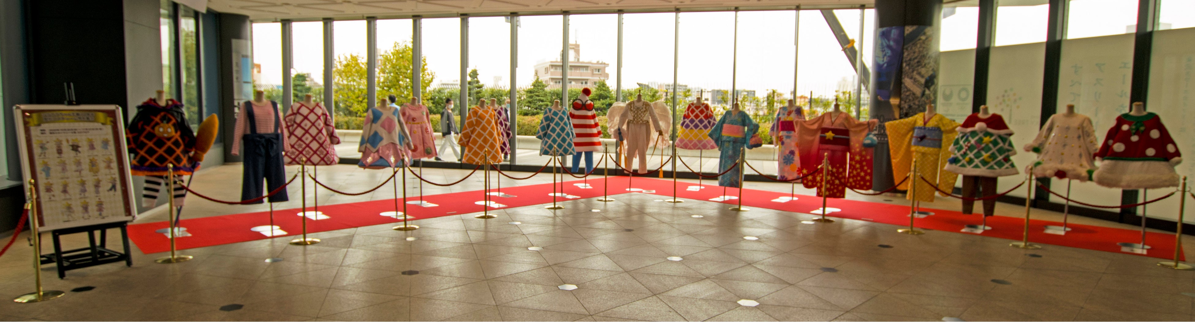 △ソラカラちゃんの歴代コスチューム（一例）　©TOKYO-SKYTREE 