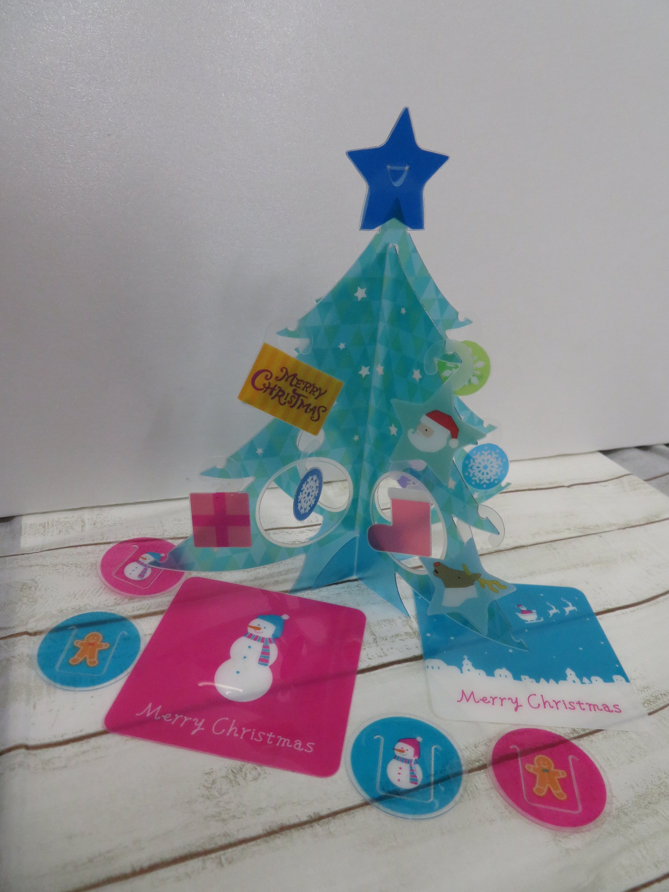 △クリスマスツリーキットを組み立てたもの