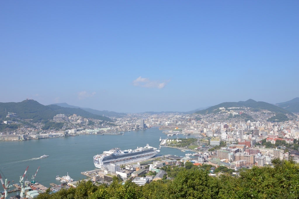 鍋冠山からの眺め