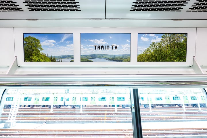 JR東日本の「TRAIN TV」が4/1開局!人気タレントも出演、TikTokや@cosmeとのコラボ番組も放映予定 JR東日本の「TRAIN TV」が4/1開局!人気タレントも出演、TikTokや@cosmeとのコラボ番組も放映予定