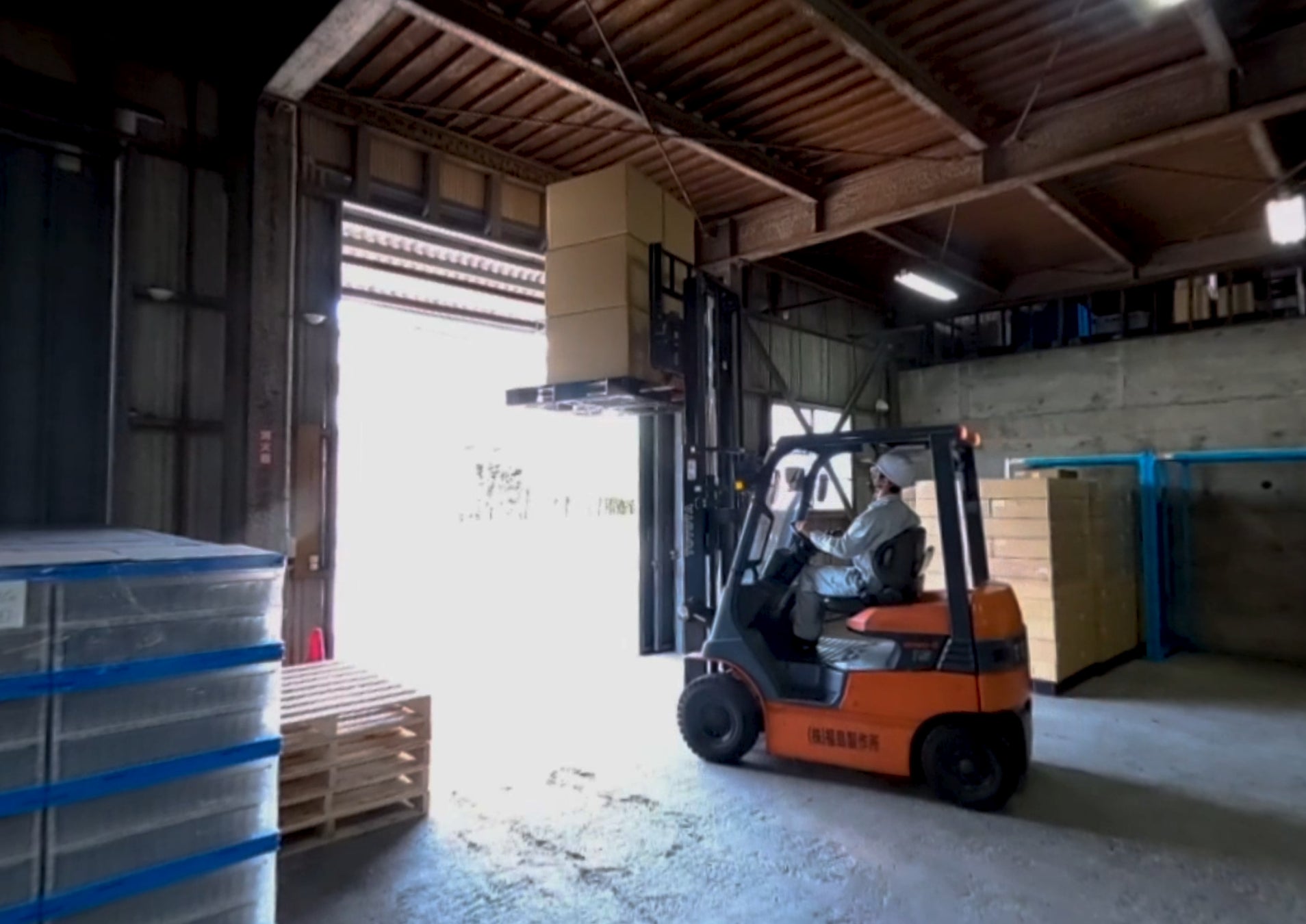 S-6_リフトアップ状態の運搬時の危険性(その2)