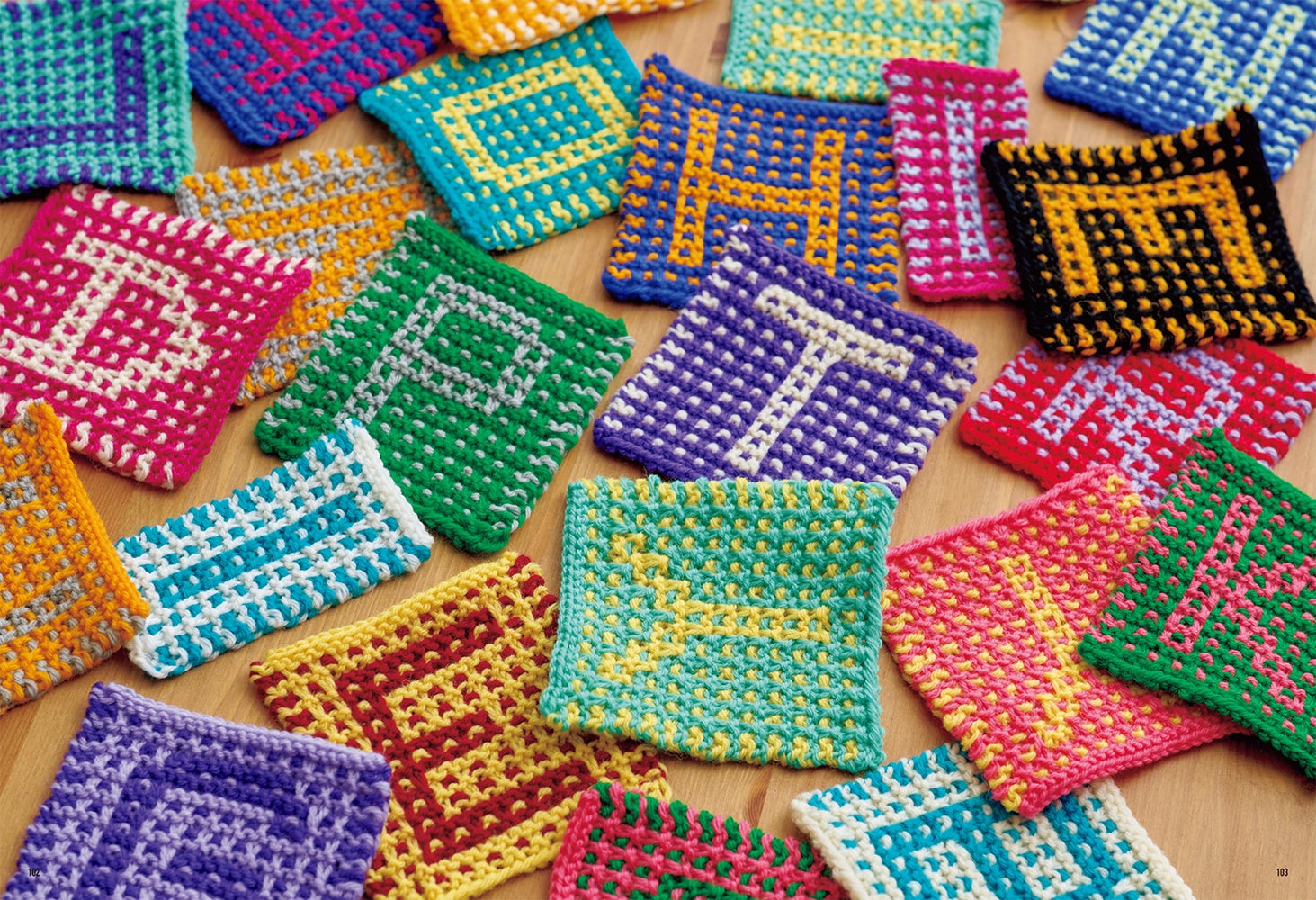 アルファベットのガーランドのアイデアも紹介します