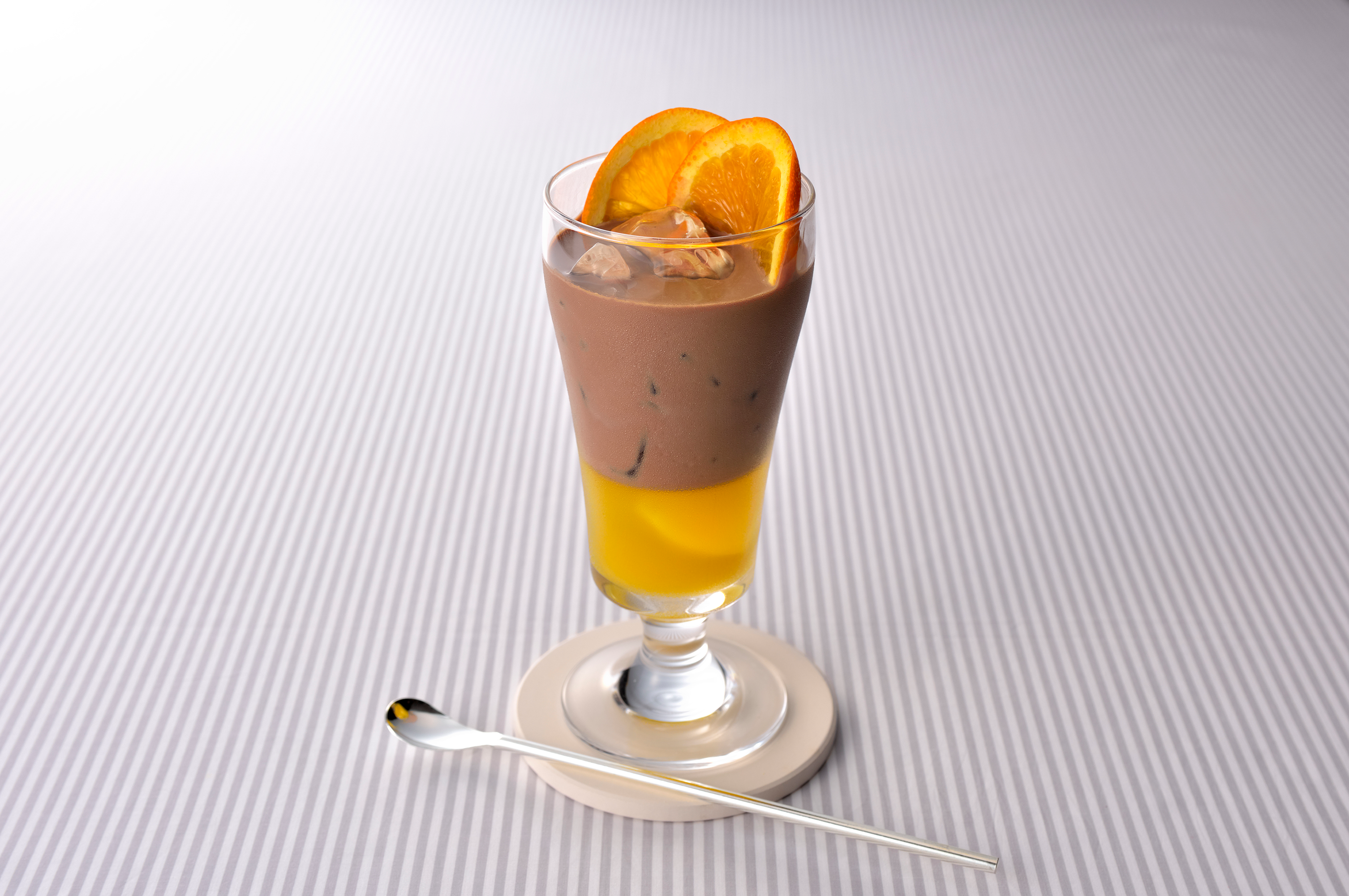 “ミロ”オレンジジュース