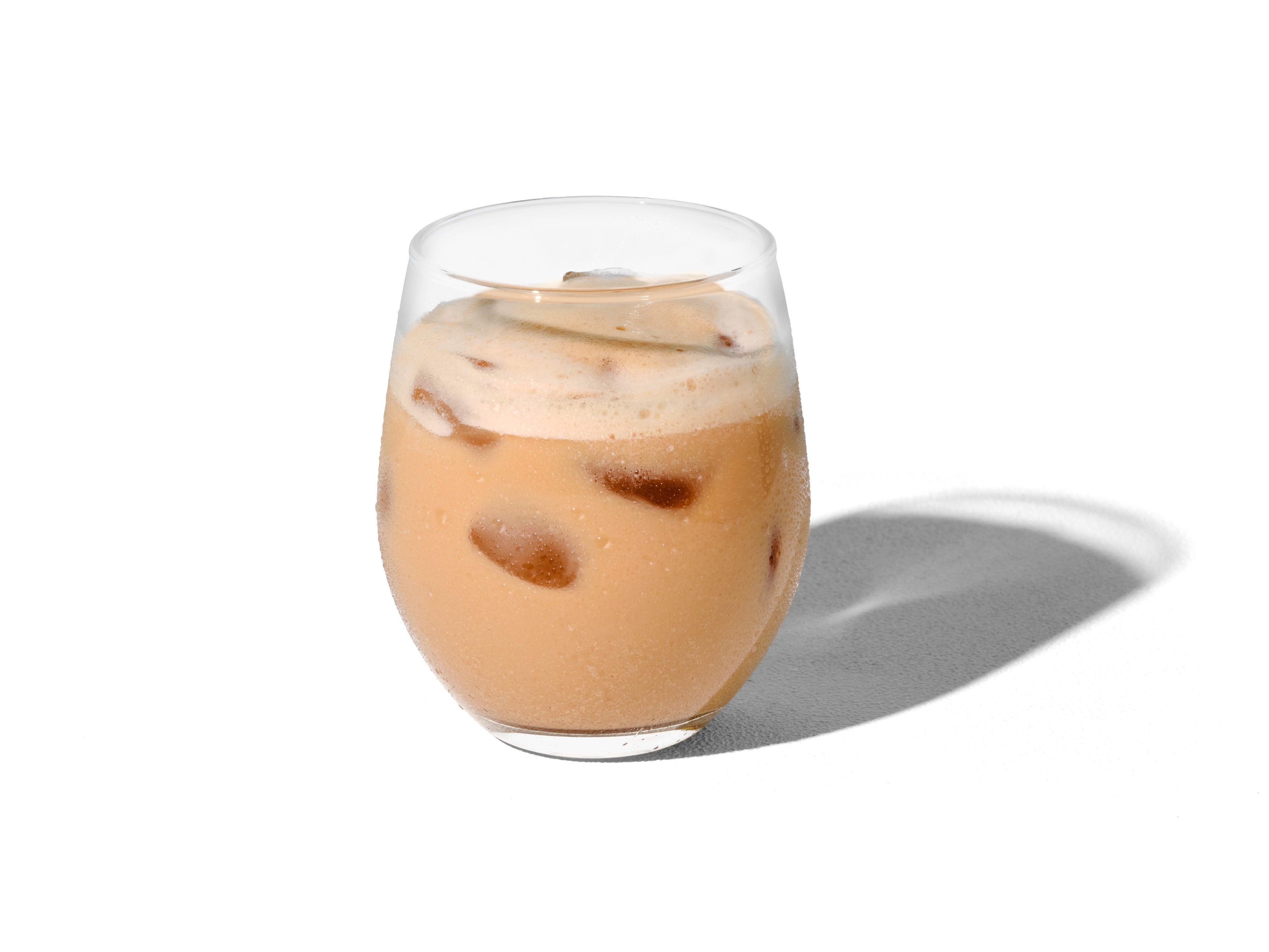 ※アイスでいれるラテのイメージ