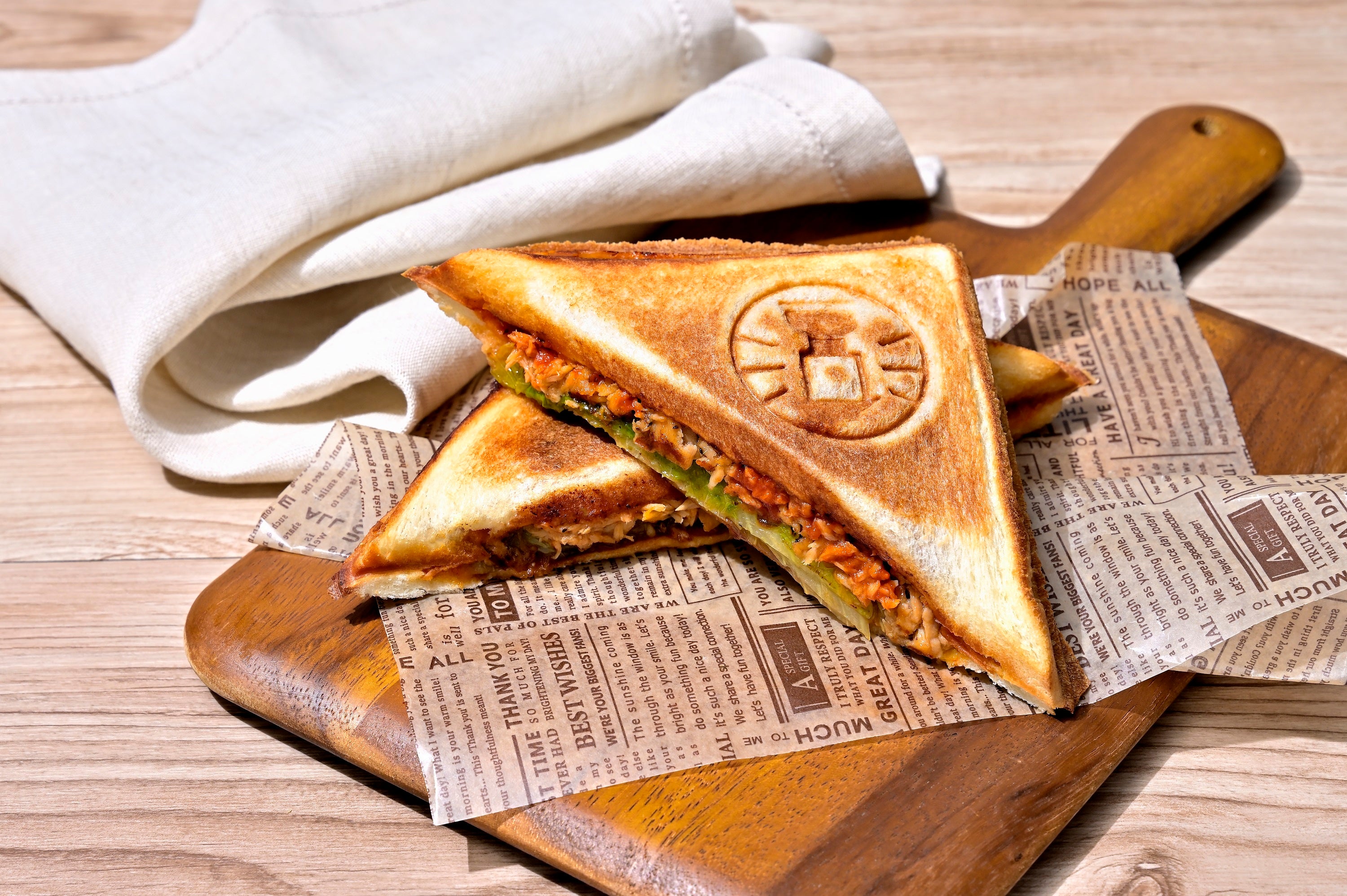 クリーミー ホットツナサンド