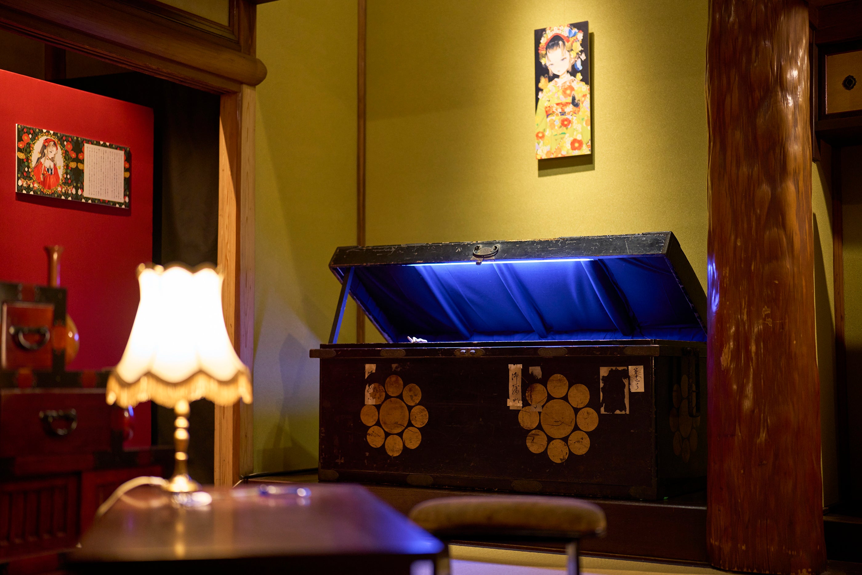 大正デカダンスと文学（清方の間）