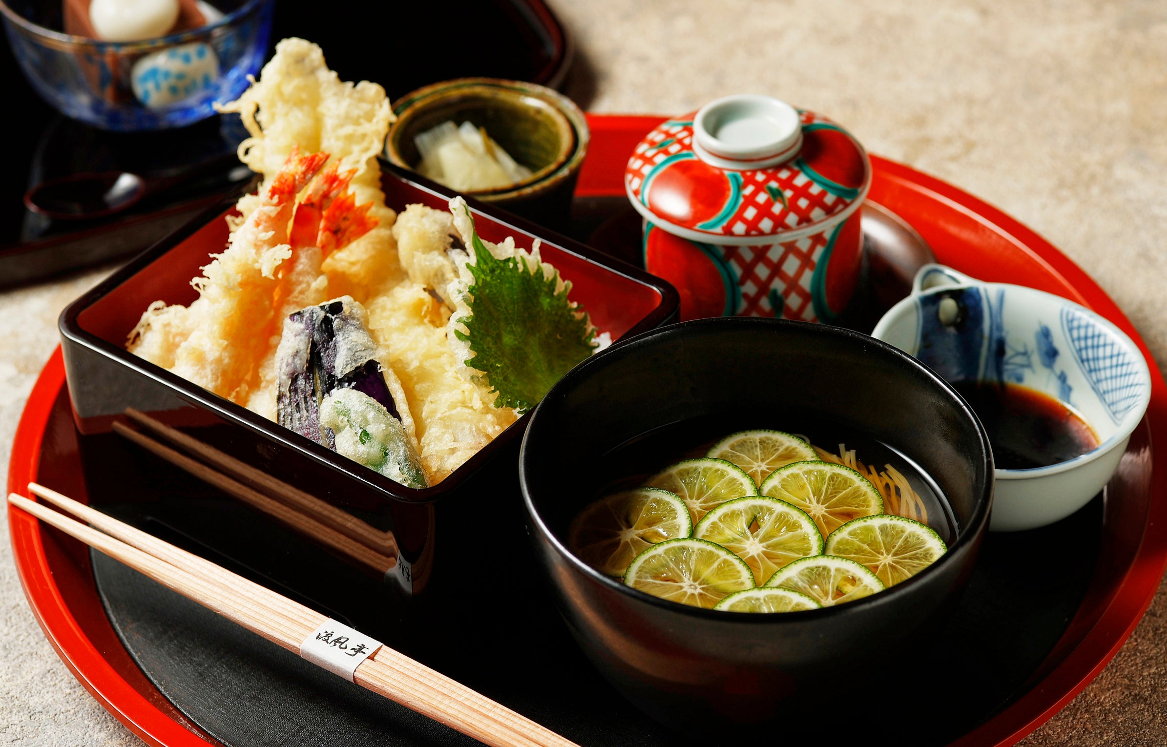 <迎賓館>世界最高級シリーズ　ディナープレート ホテル雅叙園東京】“涼”を誘う食体験。五感を潤す色鮮やかな「涼
